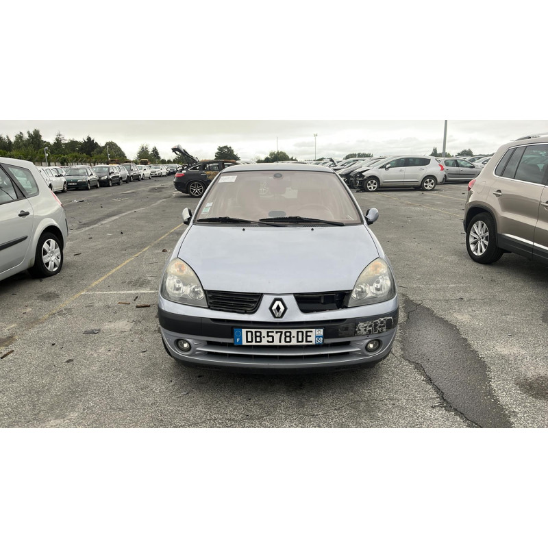 Plage arriere RENAULT CLIO 2 Photo n°10