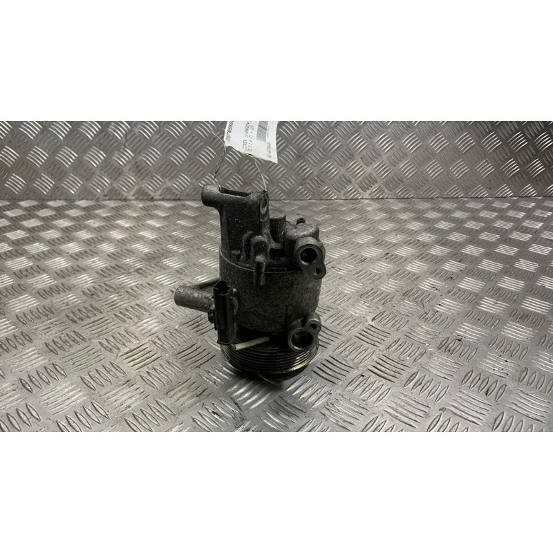 Compresseur clim CITROEN C1 2 Photo n°1