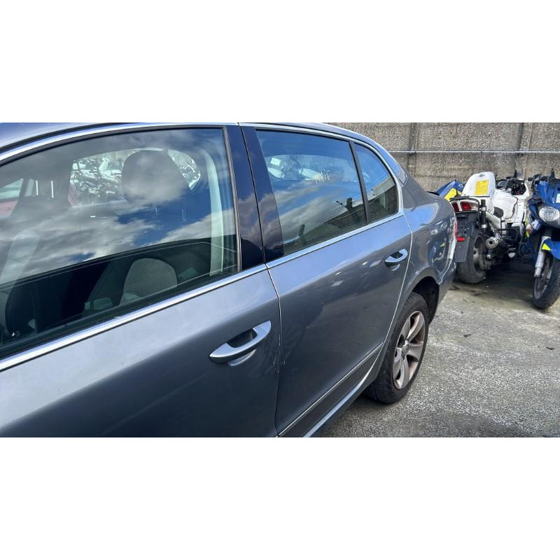 Pivot de moyeu avant droit SKODA SUPERB 2 Photo n°13