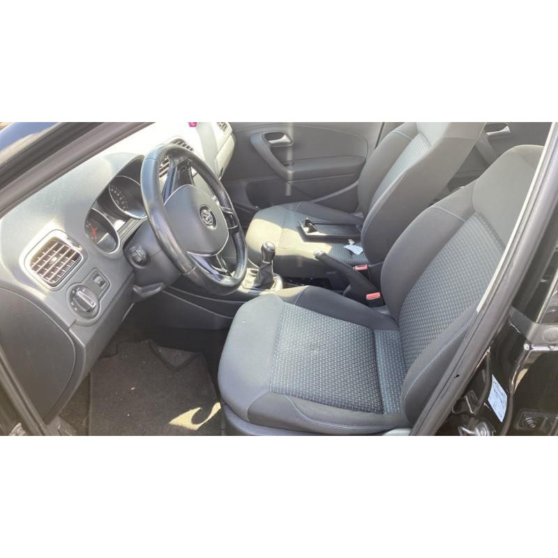 Feu arriere principal gauche (feux) VOLKSWAGEN POLO 5 Photo n°10