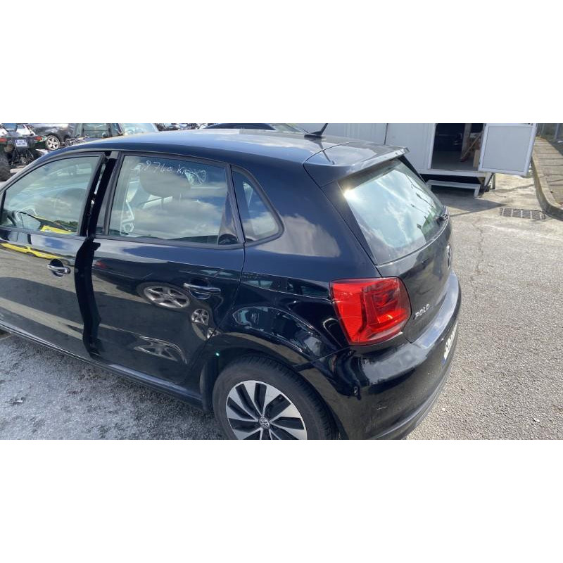 Feu arriere principal gauche (feux) VOLKSWAGEN POLO 5 Photo n°16
