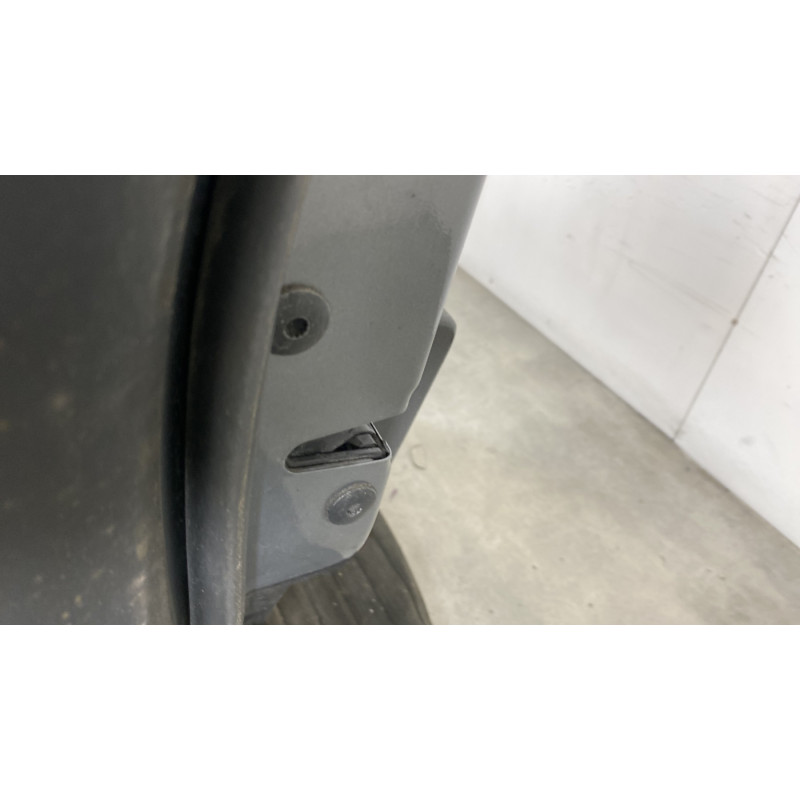 Porte avant gauche VOLKSWAGEN GOLF 5 Photo n°4