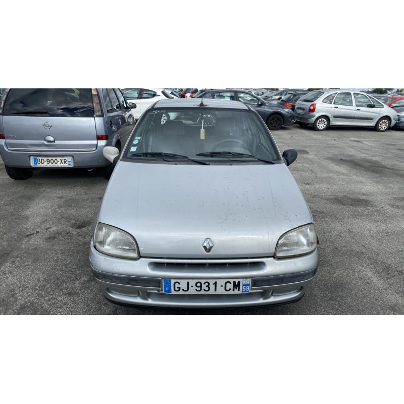 Vitre arriere gauche RENAULT CLIO 1 Photo n°7