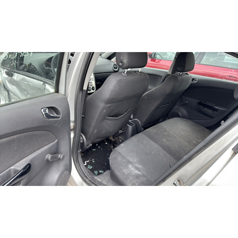 Moteur OPEL CORSA D Photo n°19