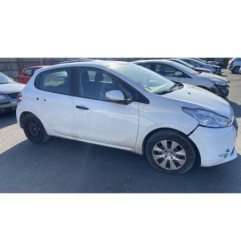 Pare choc arriere PEUGEOT 208 1