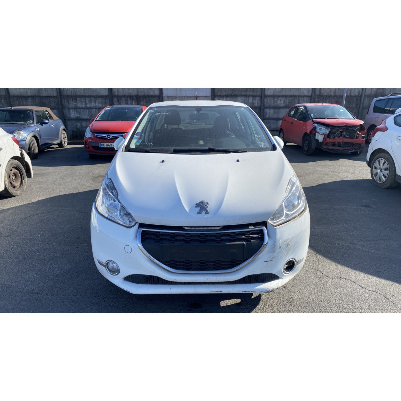 Pare choc arriere PEUGEOT 208 1 Photo n°15