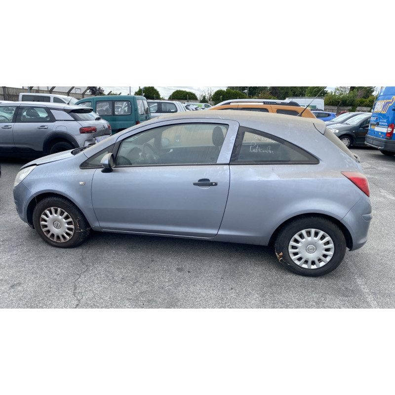 Moteur OPEL CORSA D Photo n°10
