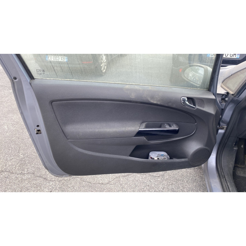 Moteur OPEL CORSA D Photo n°13