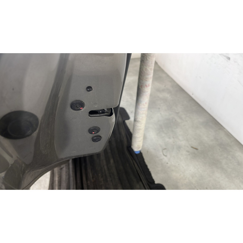 Porte arriere gauche PEUGEOT 208 1 Photo n°3