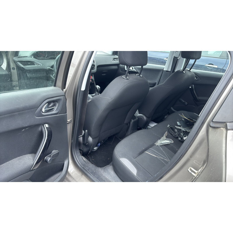 Porte arriere gauche PEUGEOT 208 1 Photo n°16