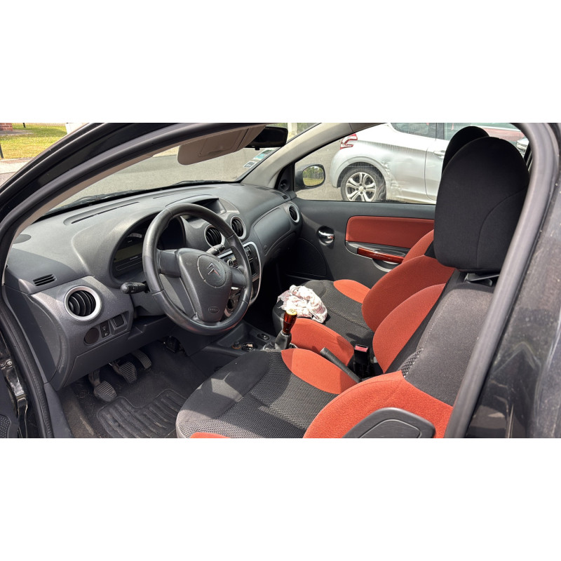 Vitre avant gauche CITROEN C2 Photo n°10