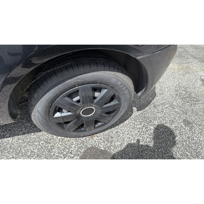 Vitre avant droit CITROEN C2 Photo n°16