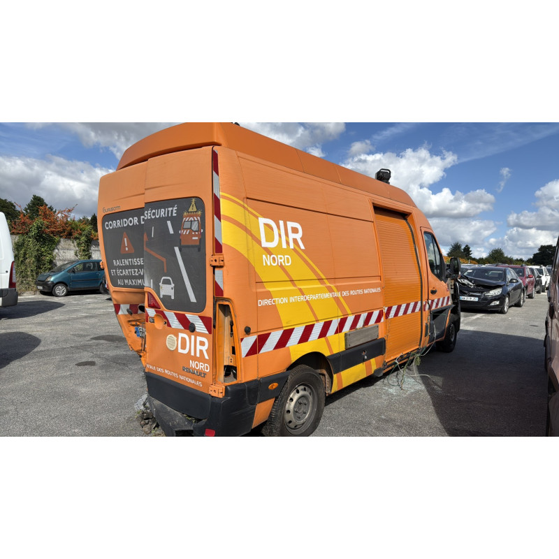 Compresseur clim RENAULT MASTER 3 Photo n°6