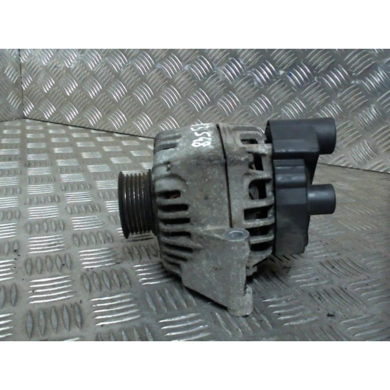 Alternateur FIAT GRANDE PUNTO Photo n°1