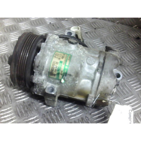 Compresseur clim OPEL ASTRA G Photo n°1