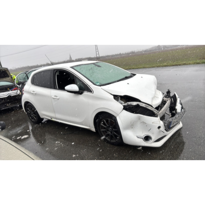Cremaillere assistee PEUGEOT 208 1 Photo n°8