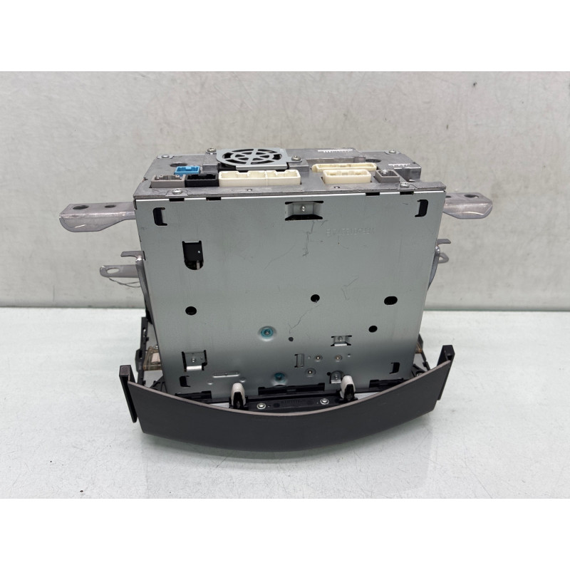 Autoradio d'origine TOYOTA RAV4 3 Photo n°4