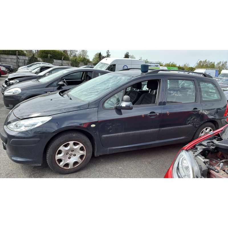 Vitre arriere droit PEUGEOT 307 Photo n°20