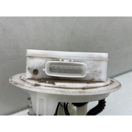 Pompe à carburant RENAULT CLIO 5