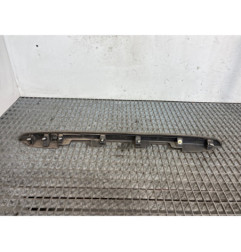 Baguette de coffre TOYOTA COROLLA 10