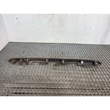 Baguette de coffre TOYOTA COROLLA 10