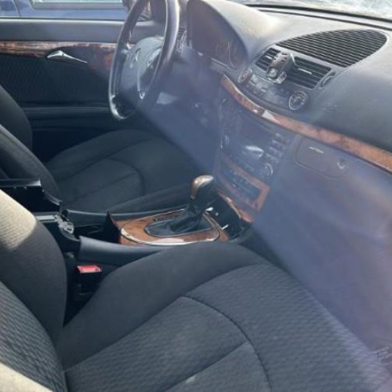 Retroviseur droit MERCEDES CLASSE E 211 Photo n°16