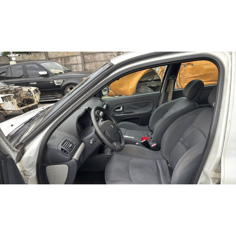 Leve vitre electrique avant droit RENAULT CLIO 2 Photo n°16