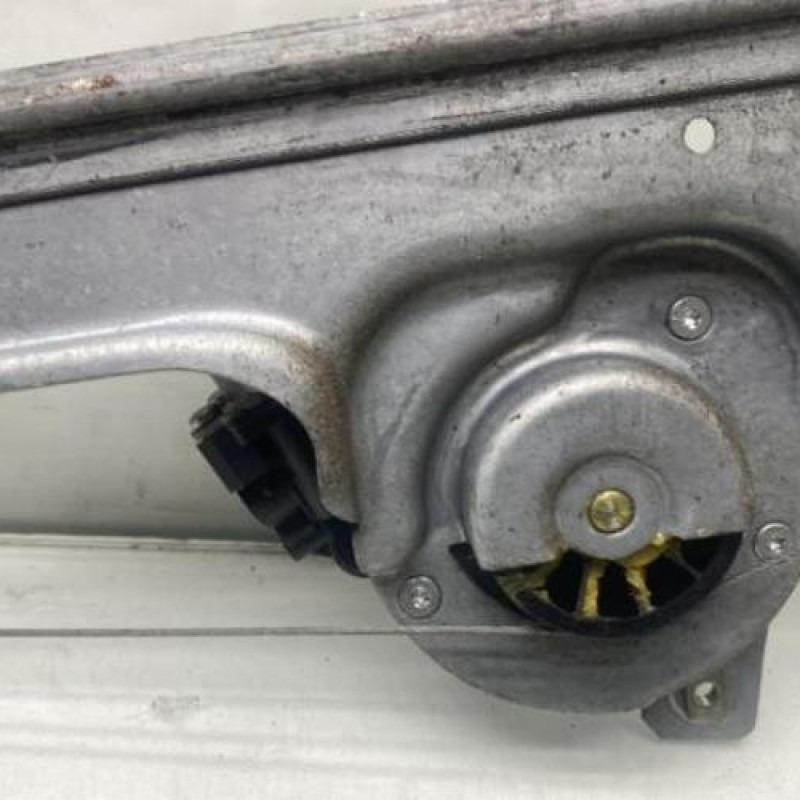 Leve vitre electrique avant droit RENAULT SCENIC 2 Photo n°8