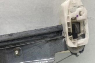 Leve vitre electrique avant droit RENAULT SCENIC 2