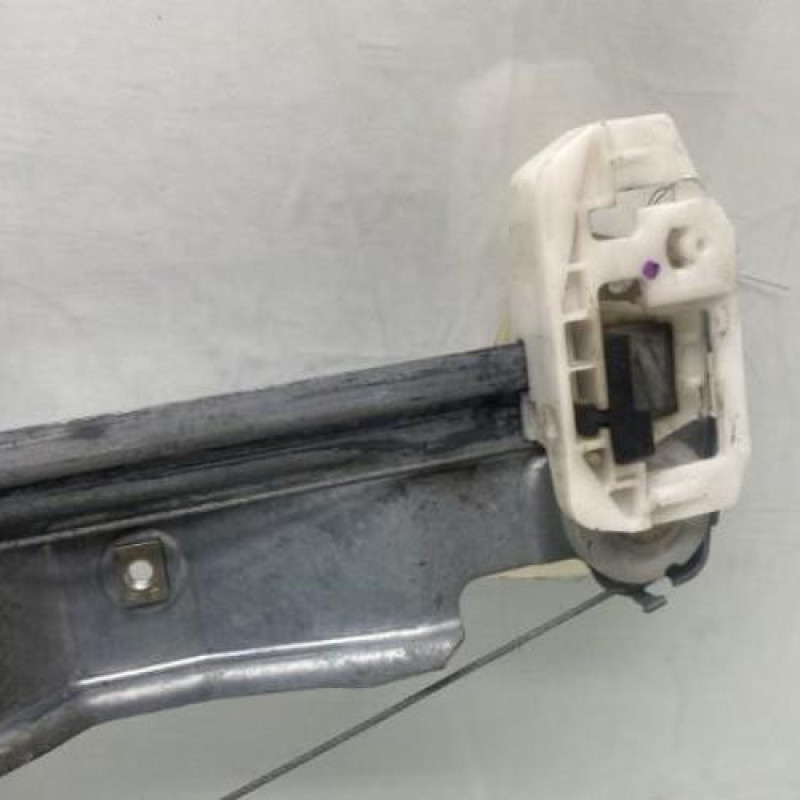 Leve vitre electrique avant droit RENAULT SCENIC 2 Photo n°9