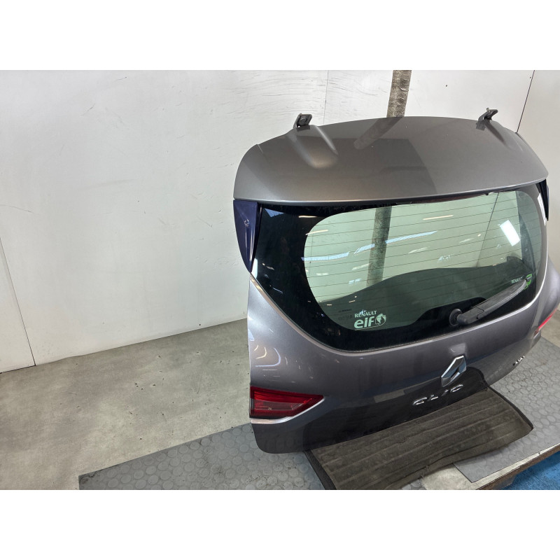 Malle/Hayon arriere RENAULT CLIO 4 Photo n°2