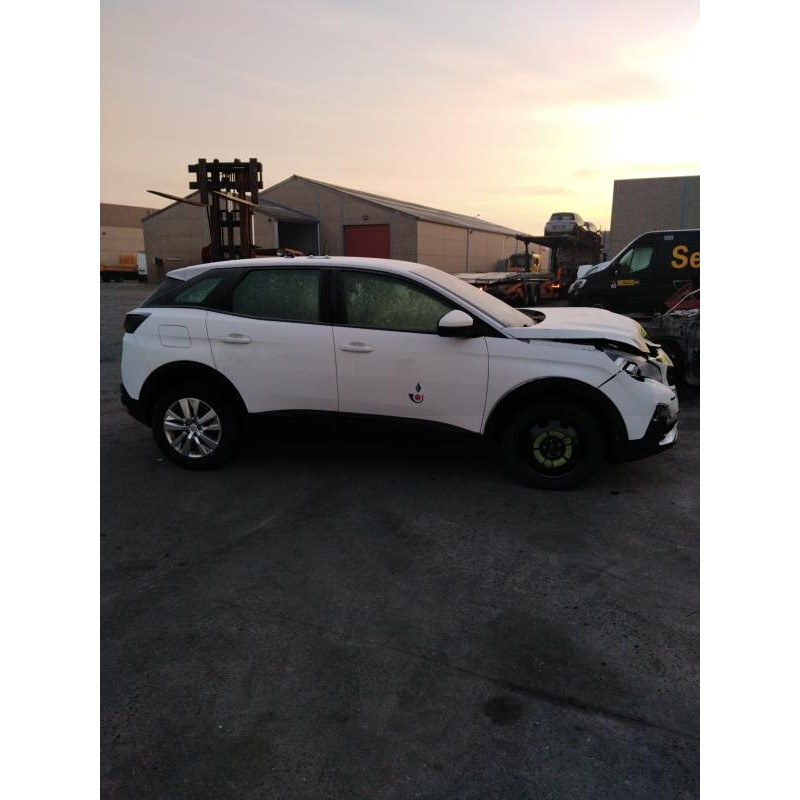 Ecran GPS PEUGEOT 3008 2 Photo n°19