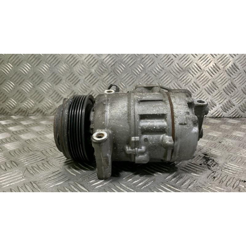 Compresseur clim BMW SERIE 1 E82 Photo n°3