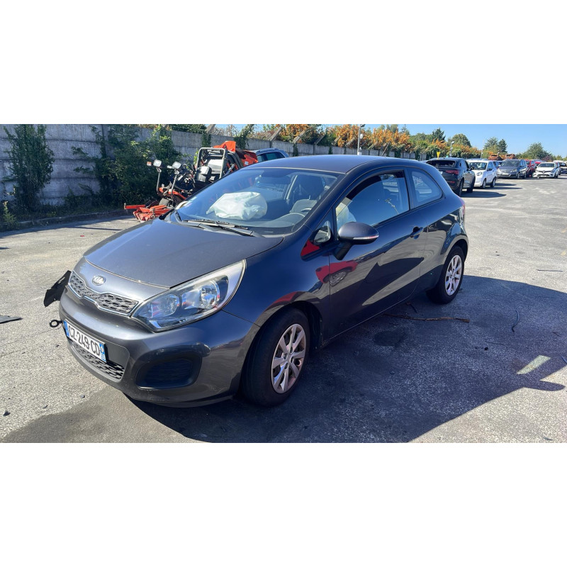 Capot KIA RIO 3 Photo n°10