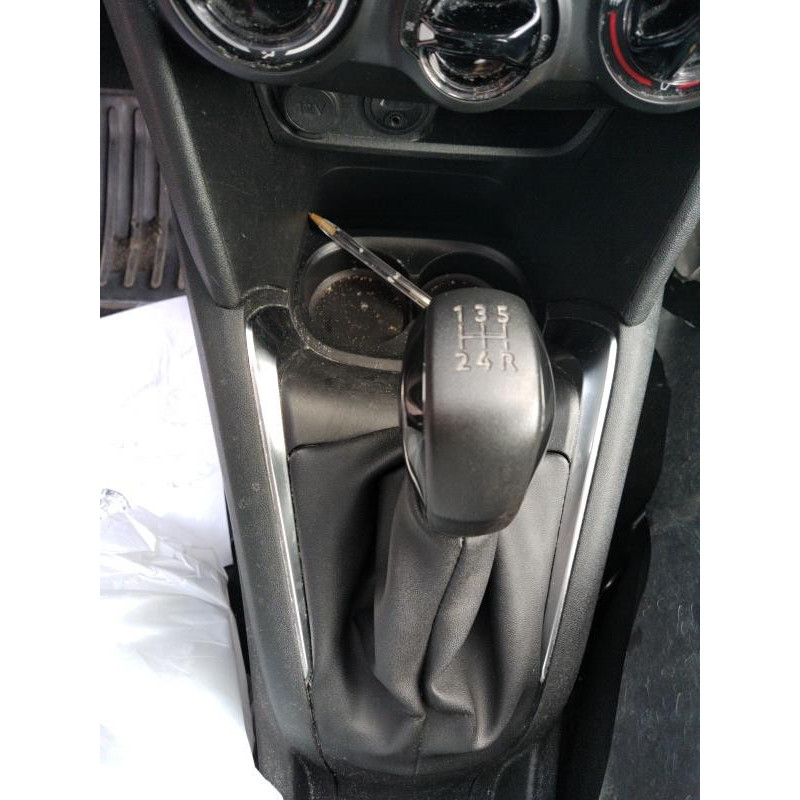 Boite de vitesses PEUGEOT 208 1 Photo n°6