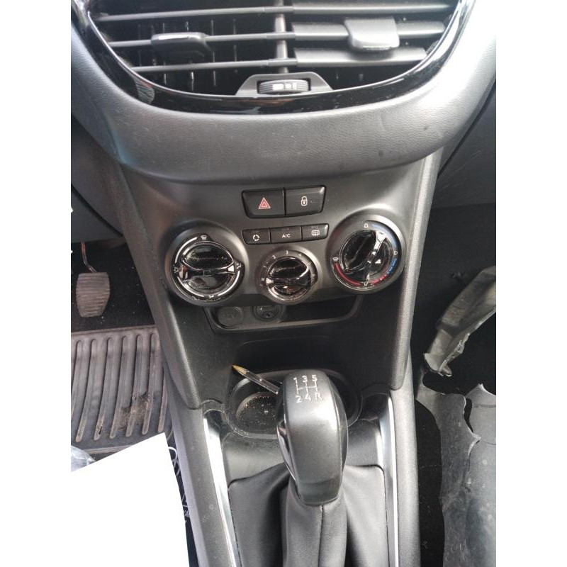 Boite de vitesses PEUGEOT 208 1 Photo n°8