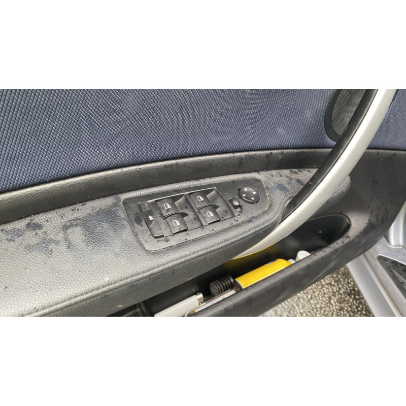 Leve vitre electrique arriere gauche BMW SERIE 1 E87 Photo n°5