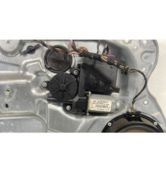 Leve vitre electrique avant gauche VOLKSWAGEN POLO 4