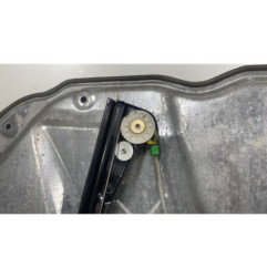 Leve vitre electrique avant gauche VOLKSWAGEN POLO 4