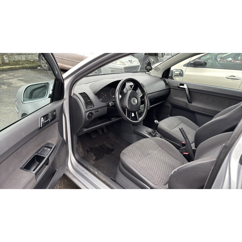 Leve vitre electrique avant gauche VOLKSWAGEN POLO 4 Photo n°20