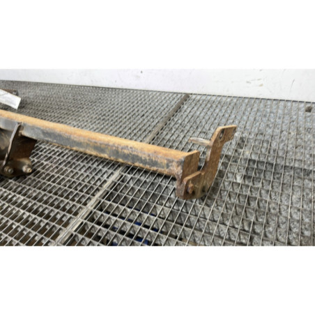 Attelage (boule de remorquage) PEUGEOT 208 1