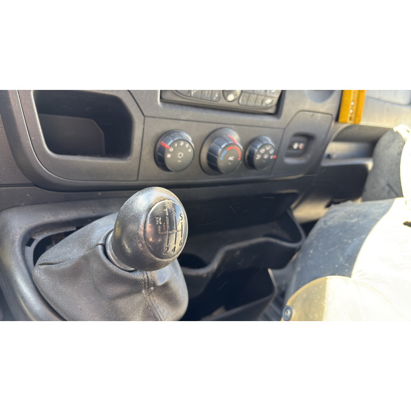 Pivot de moyeu avant droit RENAULT MASTER 3 Photo n°18