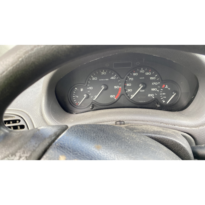 Optique avant principal droit (feux)(phare) PEUGEOT 206 Photo n°20