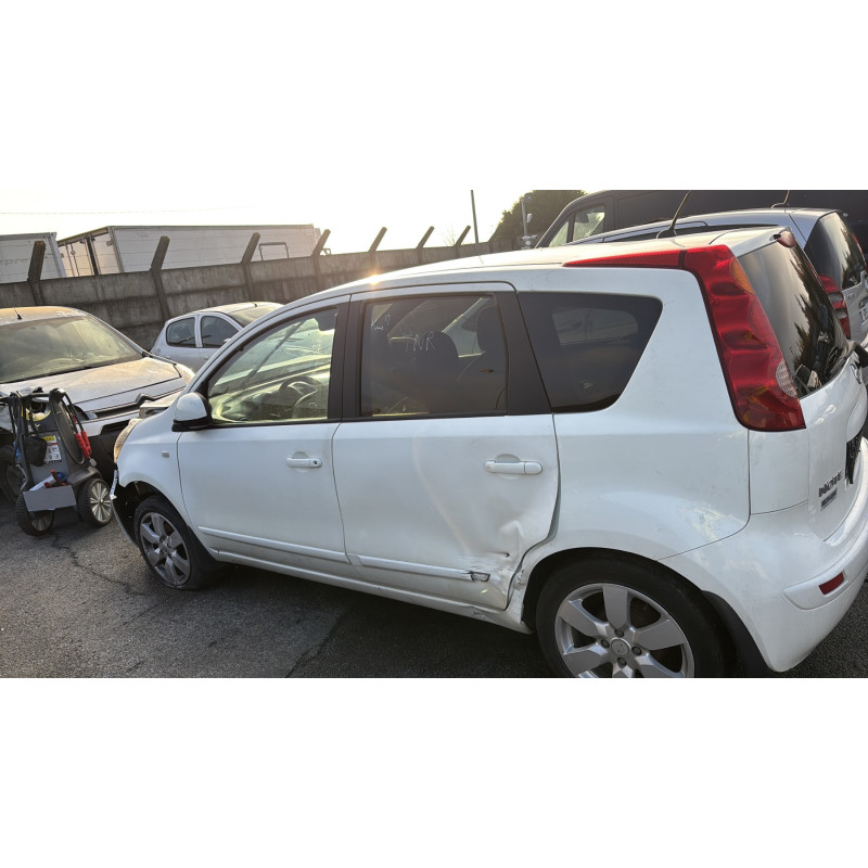 Porte avant droit NISSAN NOTE 1 Photo n°10