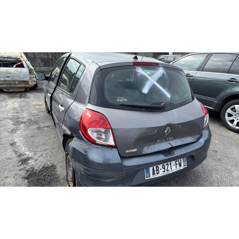 Tambour arriere droit RENAULT CLIO 3 Photo n°9
