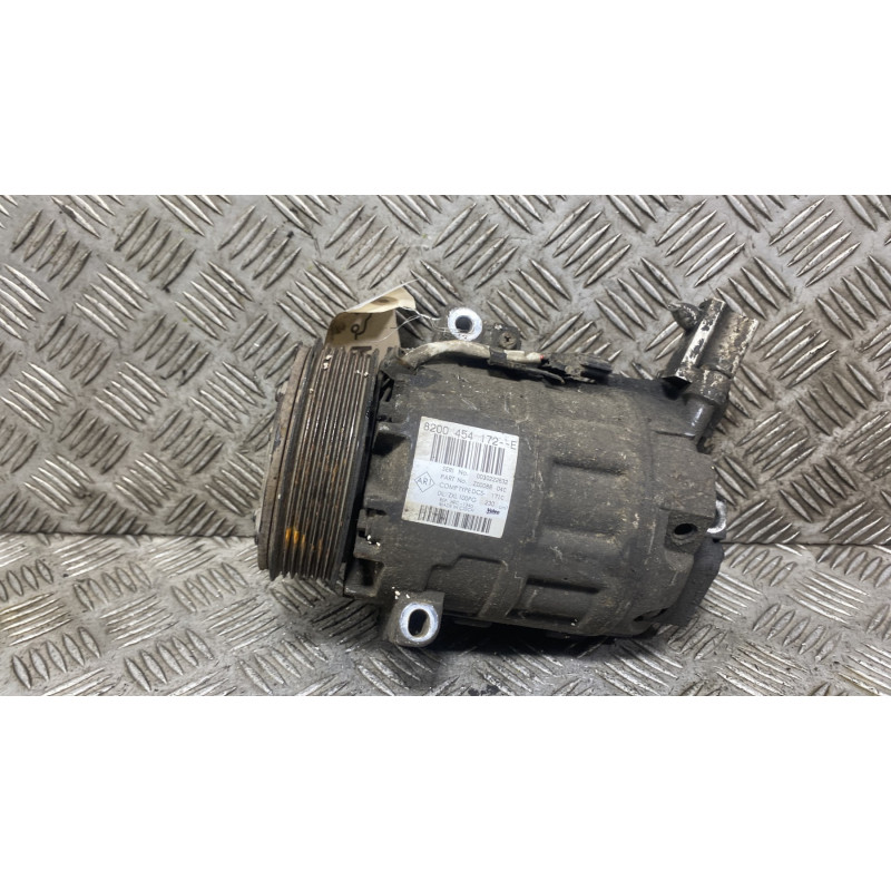 Compresseur clim RENAULT TRAFIC 2 Photo n°1