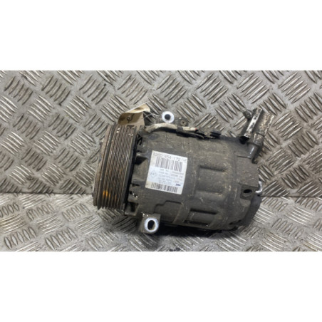Compresseur clim RENAULT TRAFIC 2 Photo n°1