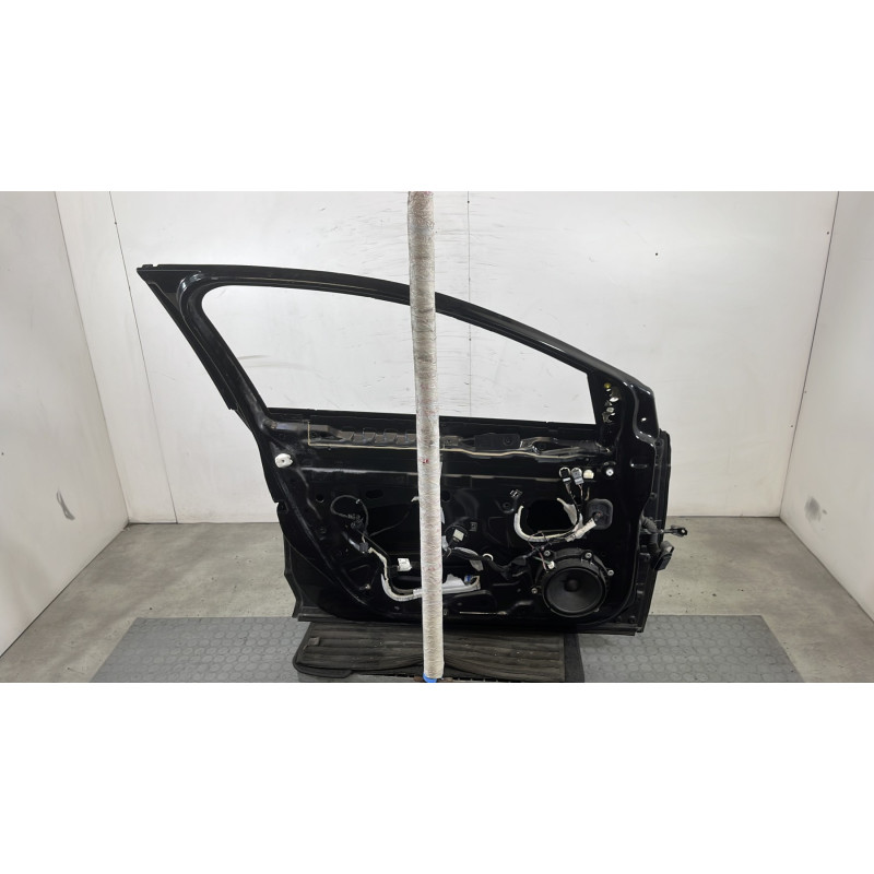 Porte avant gauche RENAULT MEGANE 4 Photo n°4