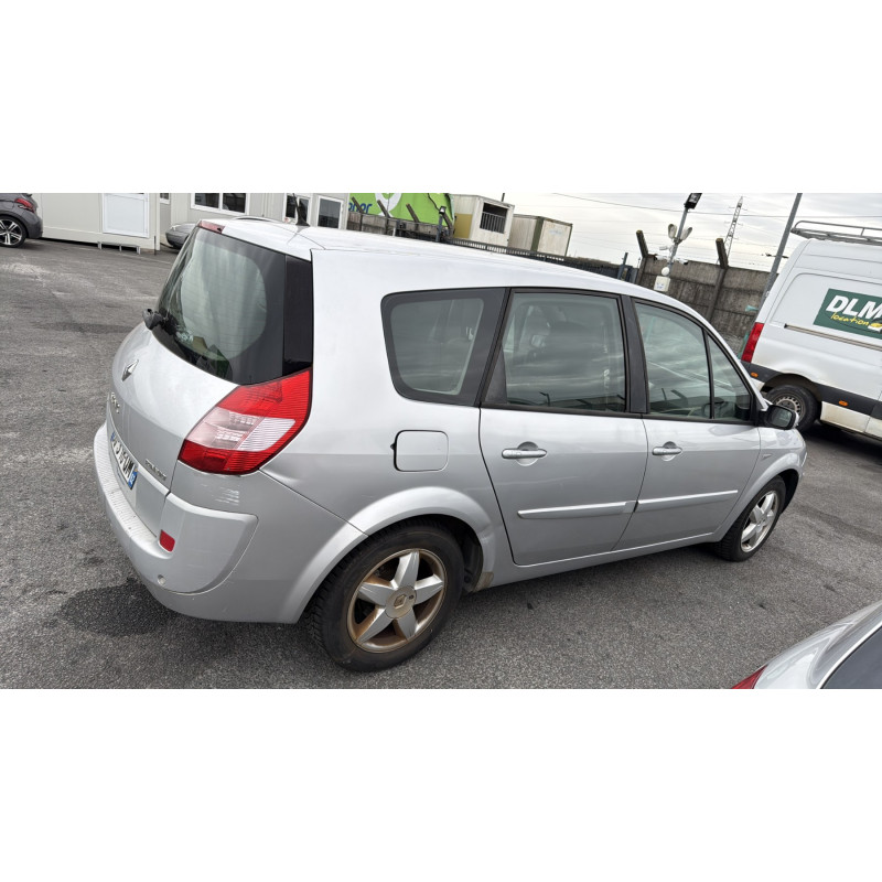 Feu arriere principal droit (feux) RENAULT GRAND SCENIC 2 Photo n°9