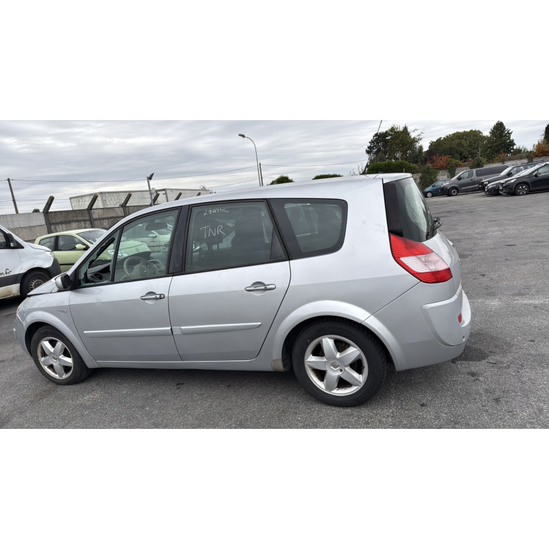 Feu arriere principal droit (feux) RENAULT GRAND SCENIC 2 Photo n°10